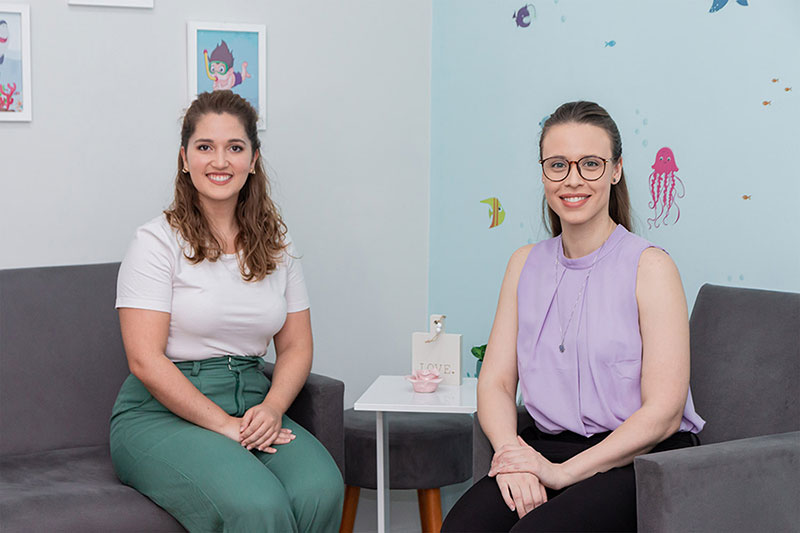 Luisa petri e sua sócia no Projeto Autora